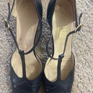 Vintage Salvatore Ferragamo Dark Blue  71/2 AA Mary Jane Heels